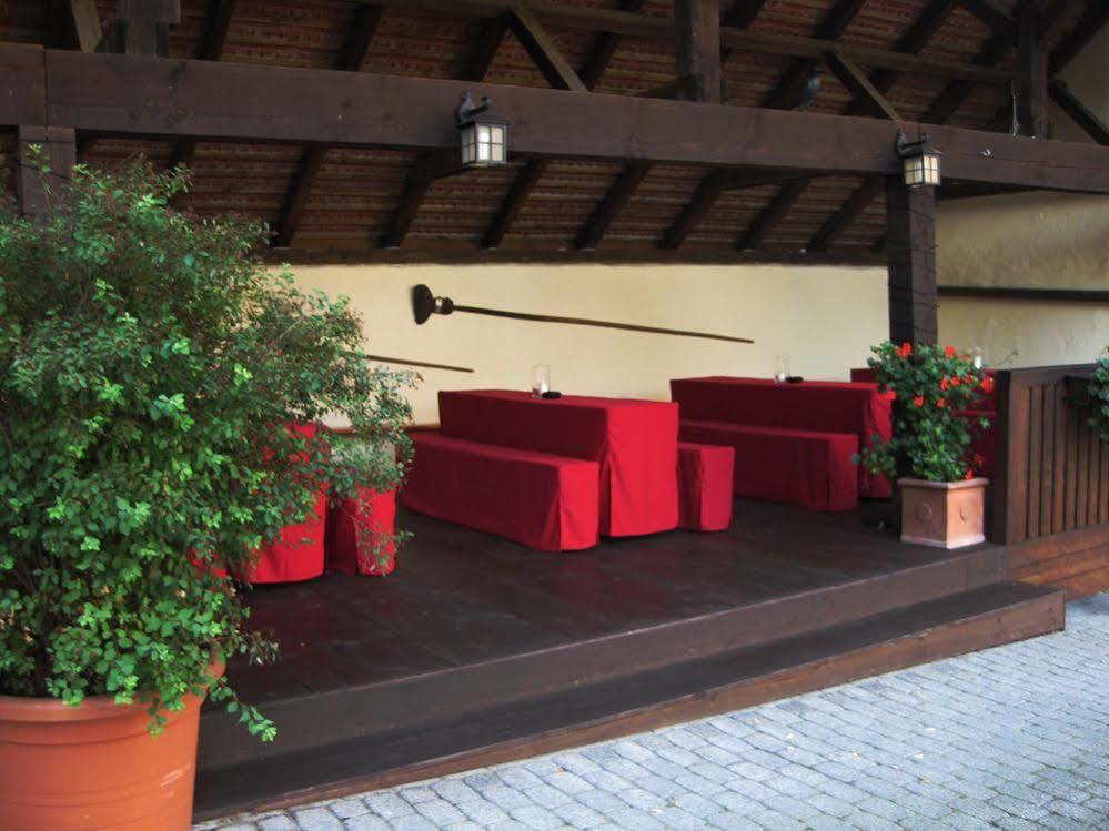 Landgasthof Und Hotel Weisser Lowe Eckental Exterior foto